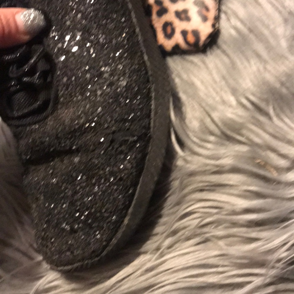 Tenny shoes sparkly - Picture 2 of 3